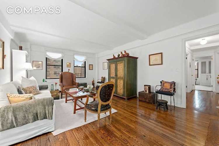308 E 79th St #14-A New York, NY 10075