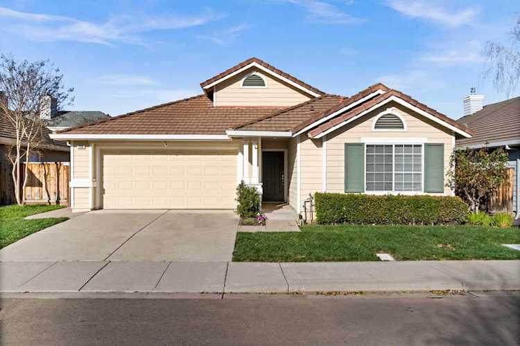 258 Trenton Circle Pleasanton, CA 94566