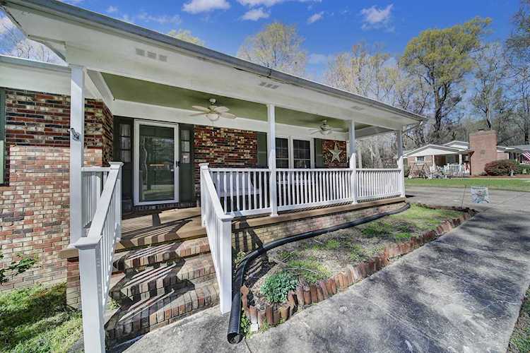 206 Springdale Dr York, SC 29745 | MLS 4011431 Photo 1