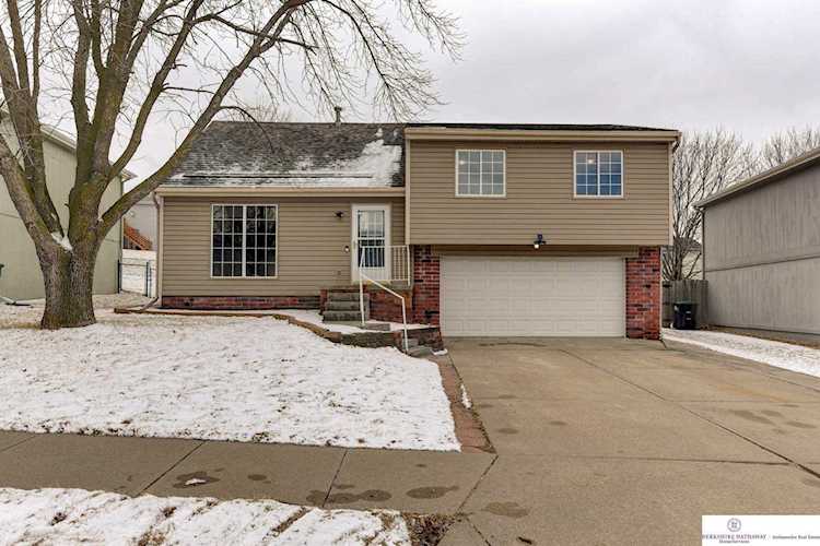 6714 N 111 St Omaha, NE 68164