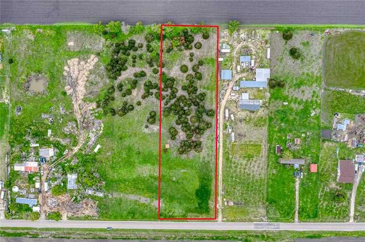20936 Cameron RD Coupland, TX 78615