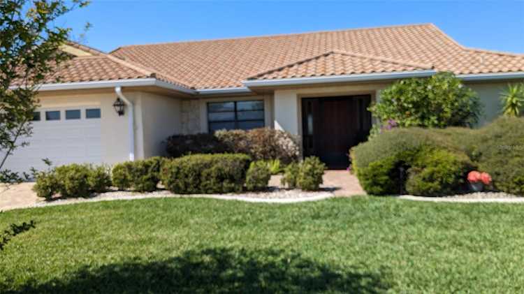 721 Plumbrook Rd Sun City Center, FL 33573