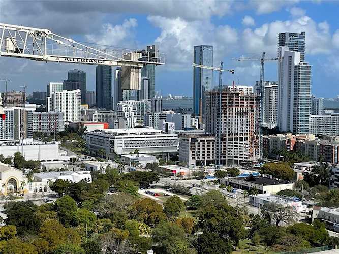 1600 NE 1st Ave #2317 Miami, FL 33132