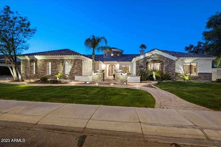 4326 E Capricorn Place Chandler, AZ 85249 | MLS 6526773 Photo 1