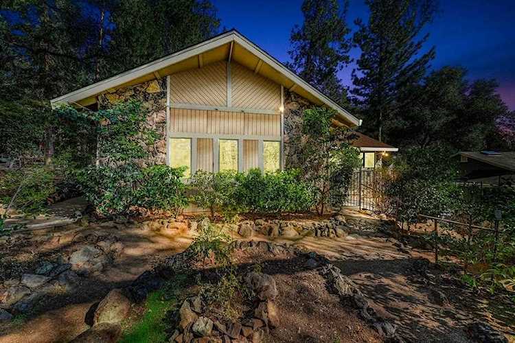 11190 S Bobolink Way Auburn, CA 95602