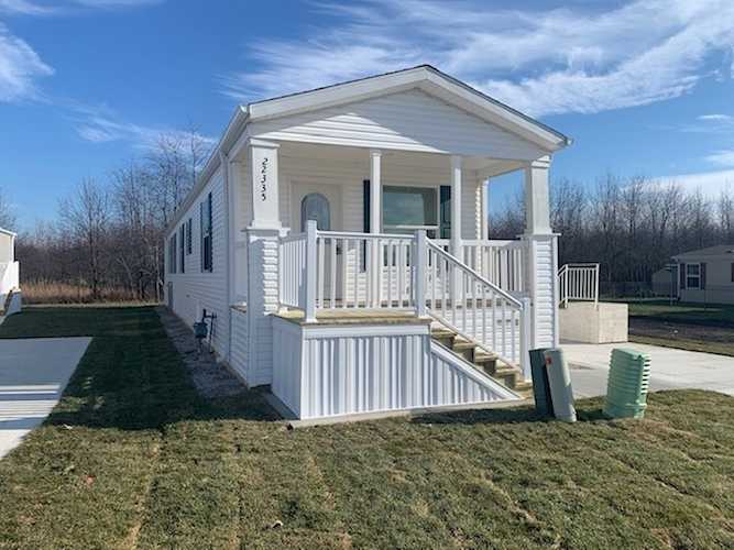 22335 S Woodside Dr Channahon, IL 60410