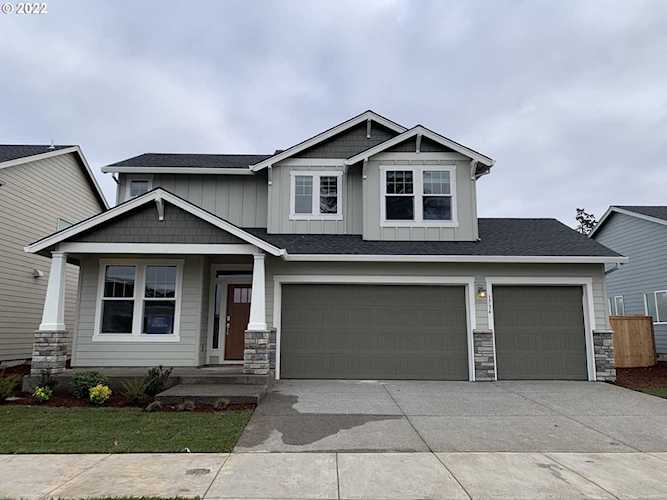 1734 N Hyssop ST Canby, OR 97013