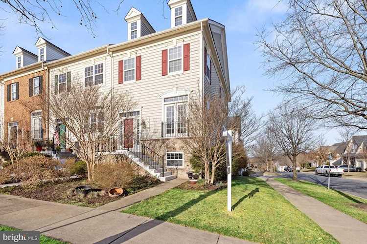 13101 Sutler Square Terrace Clarksburg, MD 20871 | MLS MDMC2083978 Photo 1