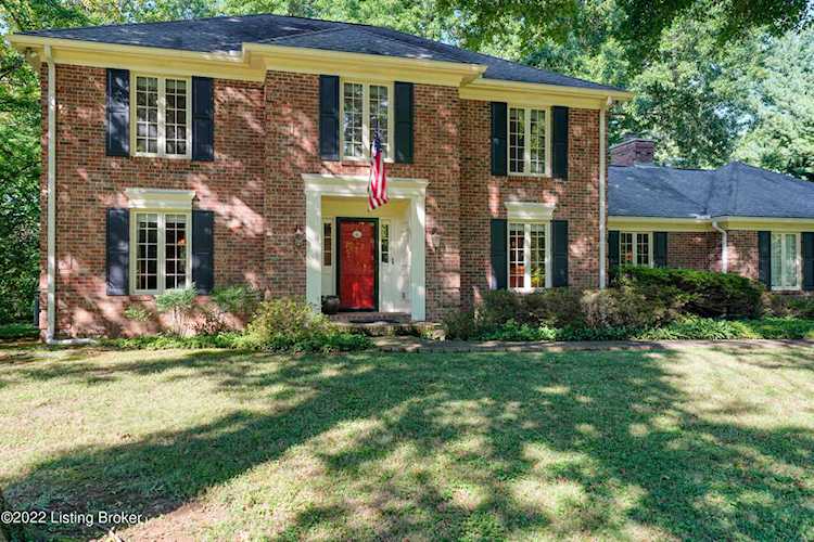 704 Evergreen Rd Anchorage, KY 40223 | MLS 1622294 Photo 1