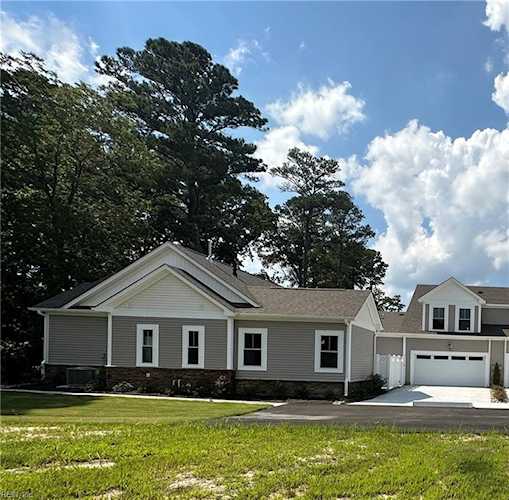 2000 Venture Way #D Suffolk, VA 23434