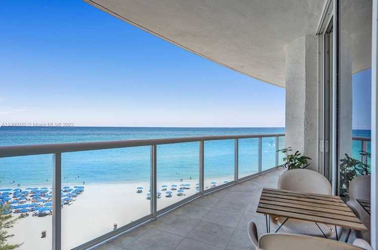 18671 Collins Ave #802 Sunny Isles Beach, FL 33160