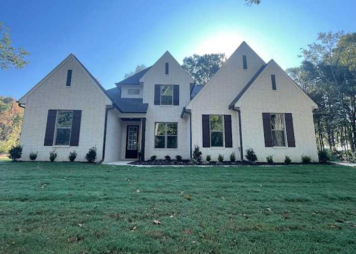 3895 Mebane Rd Oakland, TN 38060
