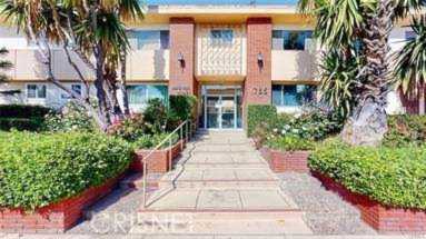 1755 N Berendo St #29 Los Angeles, CA 90027