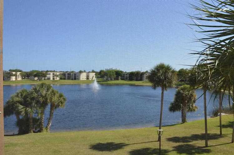 5190 Las Verdes Circle #307 Delray Beach, FL 33484