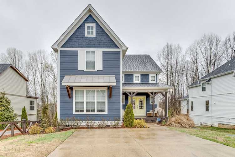 460 Evans Dr Tullahoma, TN 37388