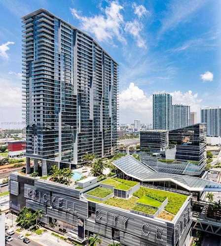 68 SE 6th St #1403 Miami, FL 33131