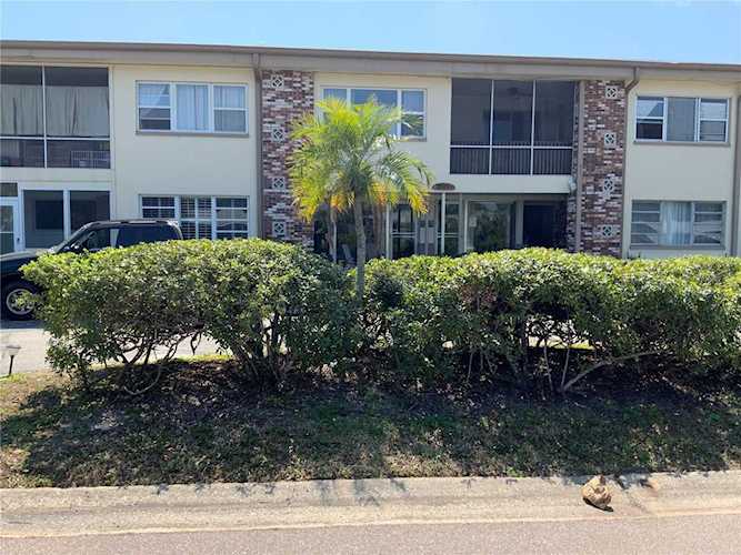 416 73rd Ave N #209 St. Petersburg, FL 33702