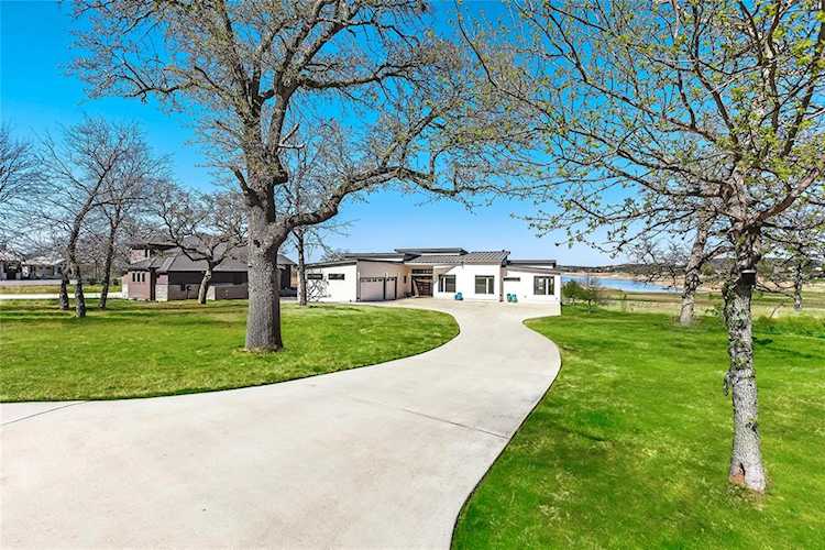125 Peninsula DR Burnet, TX 78611