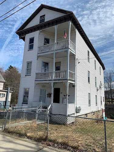 77 Coombs St Southbridge, MA 01550