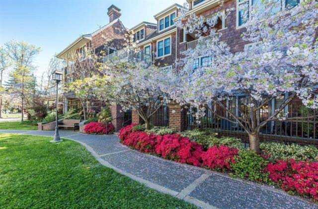 325 Channing Ave 111 PALO ALTO, CA 94301