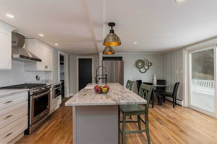 21 High St Exeter, NH 03833