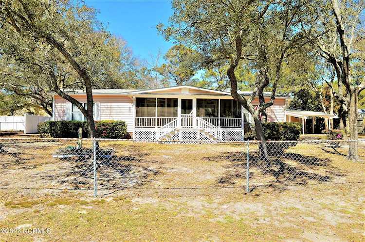 654 Bayshore Drive Bolivia, NC 28422