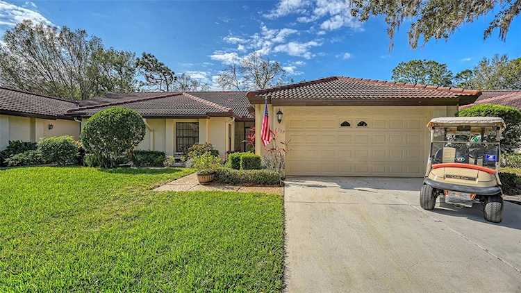 7237 Oak Moss Dr #55 Sarasota, FL 34241 | MLS A4559349 Photo 1