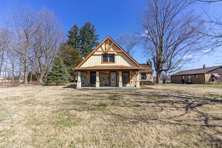 687 N County Road 200 E Danville, IN 46122