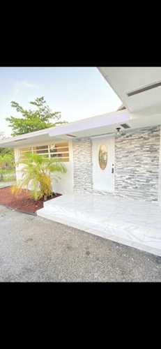 536 Cortez Lane Delray Beach, FL 33445