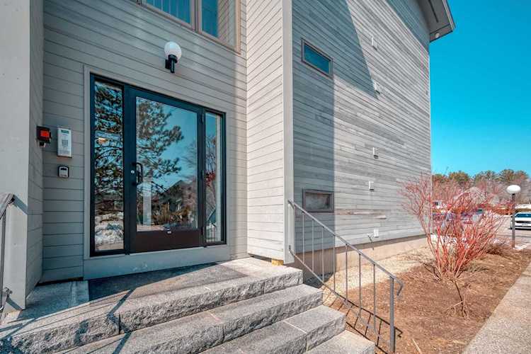 5 Tsienneto Rd #195 Derry, NH 03038 | MLS 4946223 Photo 1
