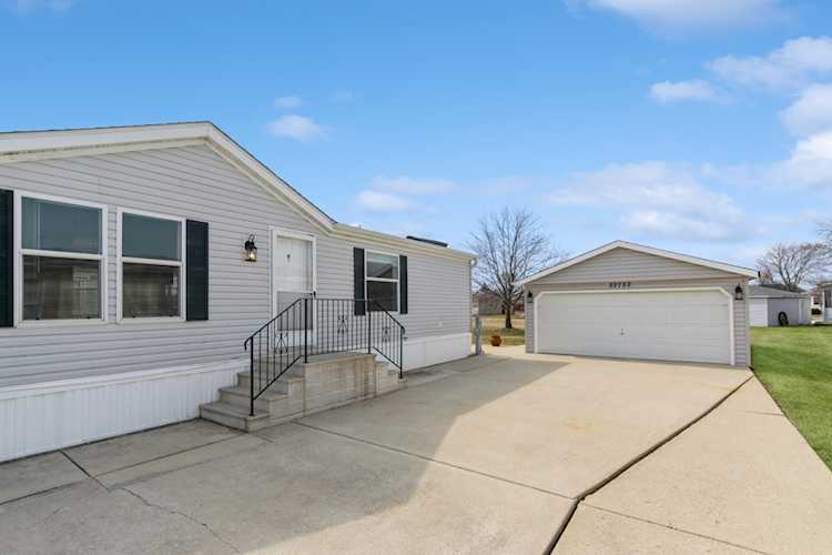 22722 S Butler Ln Frankfort, IL 60423 | MLS 11742443 Photo 1