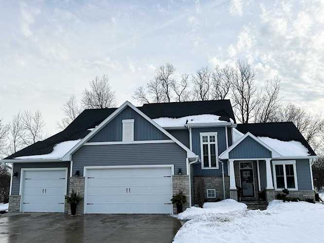1134 Ava Ct Neenah, Village of Fox Crossing, WI 54956