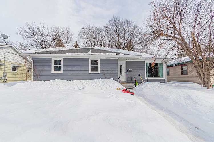 208 15th St S Moorhead, MN 56560 | MLS 23-988 Photo 1