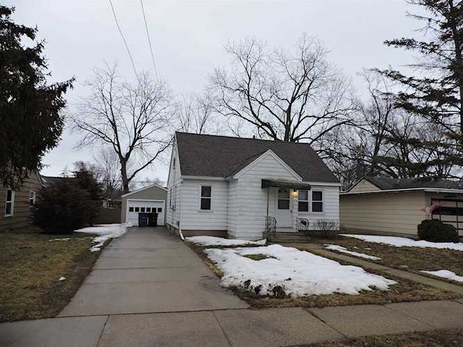 1328 Broad St Oshkosh, City of Oshkosh, WI 54901