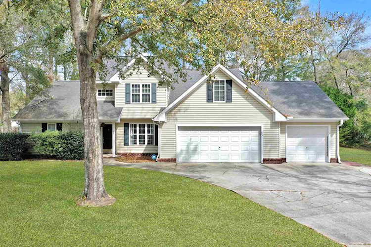 536 Hawthorn Dr. Pawleys Island, SC 29585 | MLS 2305394 Photo 1