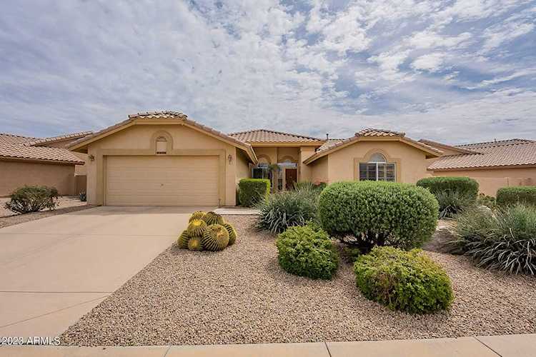 8505 W Topeka Drive Peoria, AZ 85382 | MLS 6534369 Photo 1