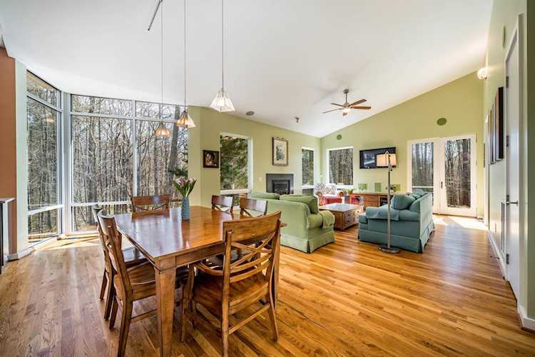 808 Oasis Drive Chapel Hill, NC 27516