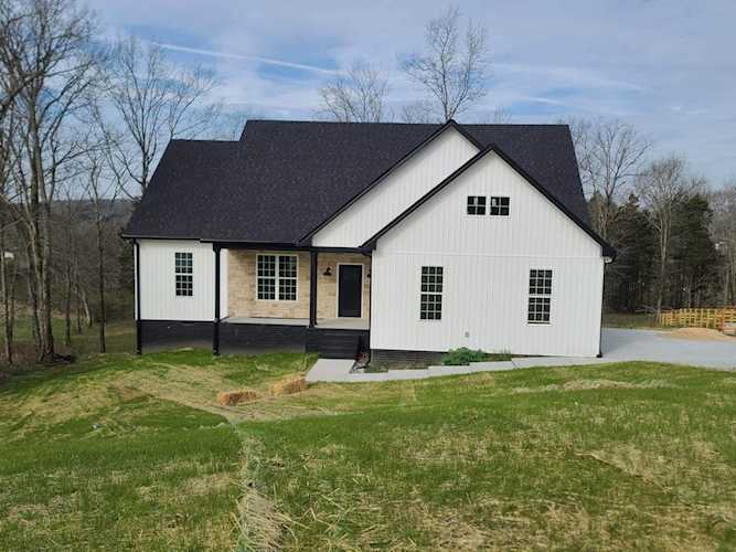 245 Hickory Ridge Ln Hartsville, TN 37074 | MLS 2500729 Photo 1