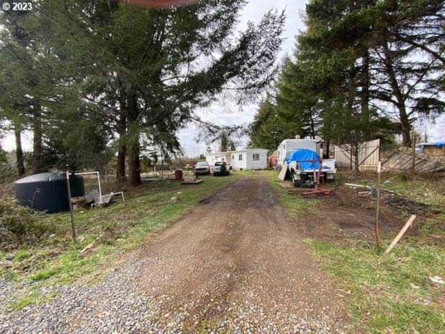 17638 Brown Deer LN Brookings, OR 97415