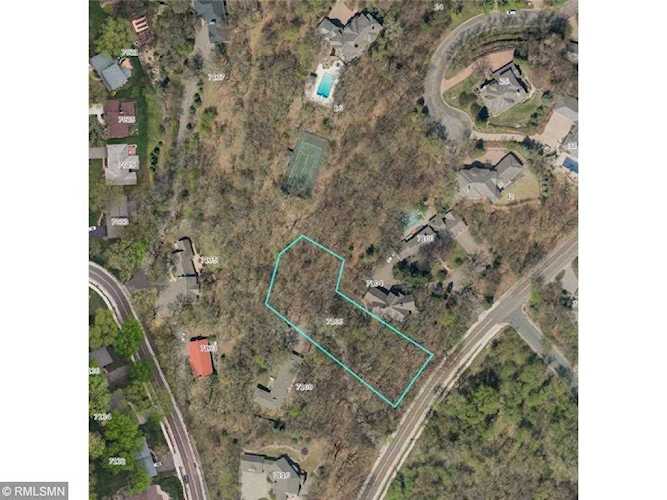 7106 Valley View Road Edina, MN 55439