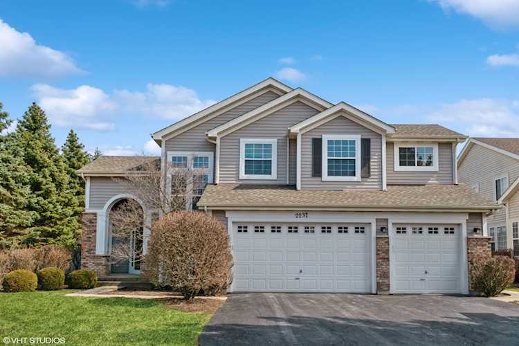 2237 Apple Hill Ln Buffalo Grove, IL 60089 | MLS 11742840 Photo 1