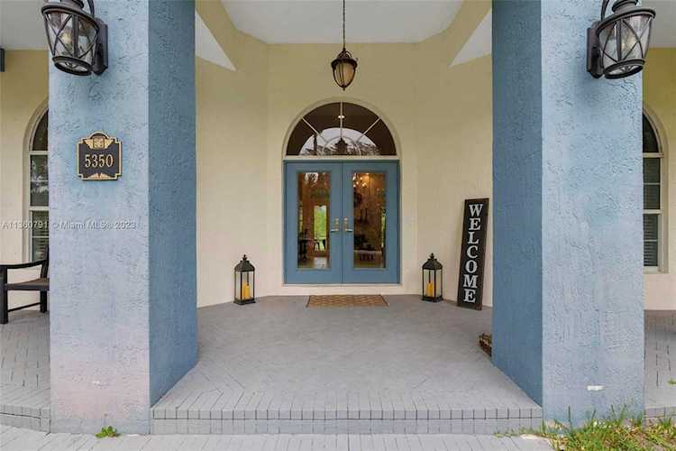 5350 SW 198th Ter Southwest Ranches, FL 33332