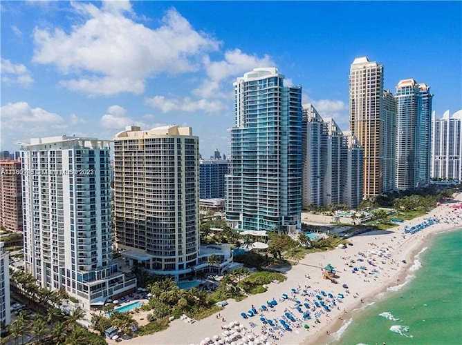 17315 Collins Ave #2006 Sunny Isles Beach, FL 33160