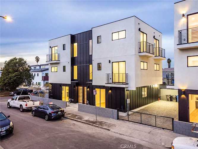 5517 Glennie Ln Los Angeles, CA 90016 property for lease, MLS#BB23047353 - High Rises Condos Photo 1