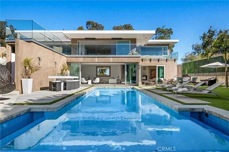 28911 Sommet Du Monde Laguna Beach, CA 92651