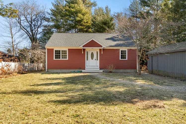 240 King St Cohasset, MA 02025