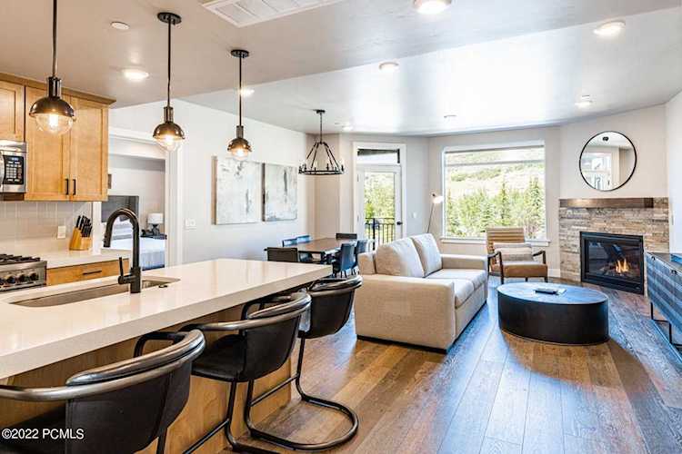 909 W Peace Tree Trl Heber City, UT 84032