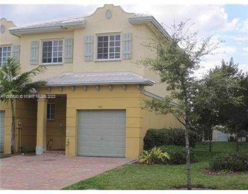 970 Abaco Ln Riviera Beach, FL 33404