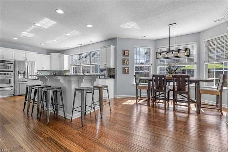 2404 Caitlan Loch Ln Virginia Beach, VA 23456 | MLS 10479179 Photo 1