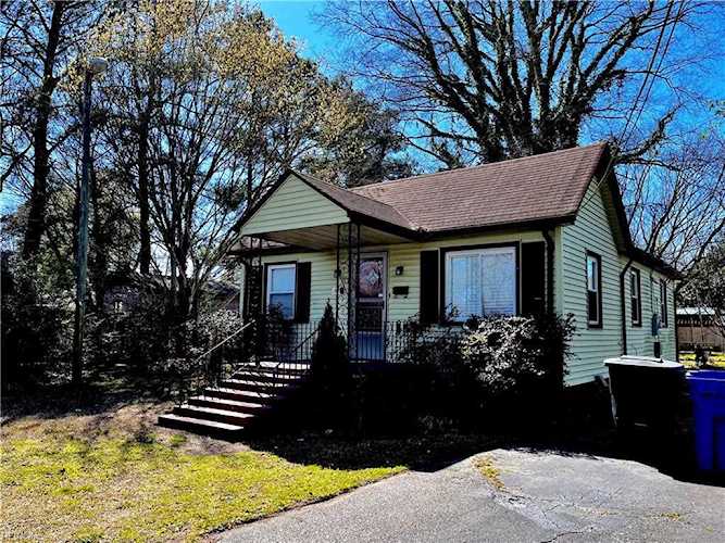 3812 Deep Creek Blvd Portsmouth, VA 23702 | MLS 10479168 Photo 1